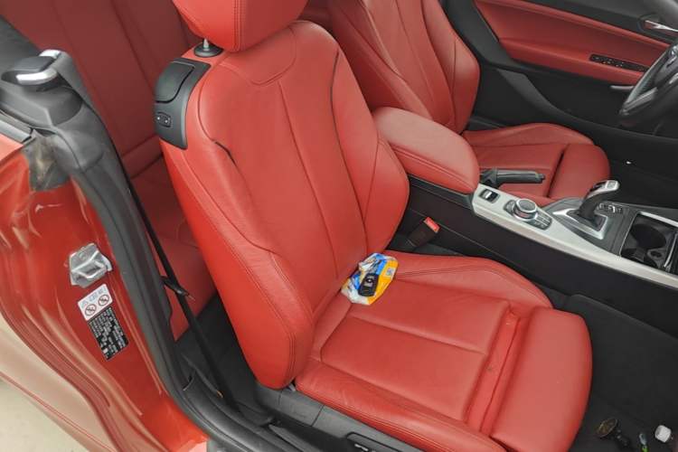 Used BMW 2 Series 2018 225i Convertible Coupe Luxury Model M Sport Package Right Front Seat