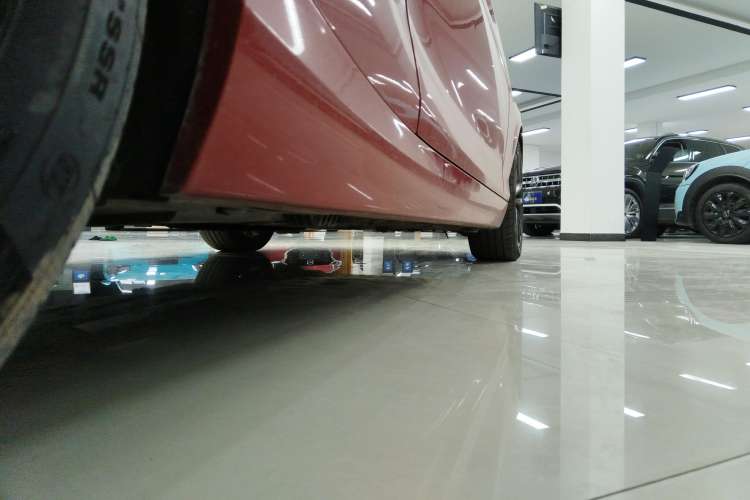 Used BMW 2 Series 2018 220i Sport Design Package Right Side Sill