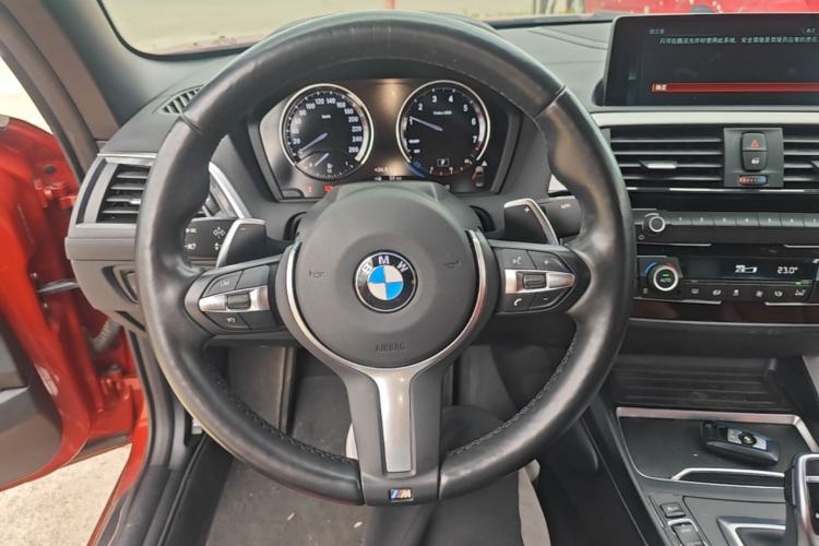 Used BMW 2 Series 2018 225i Convertible Coupe Luxury Model M Sport Package Steering Wheel
