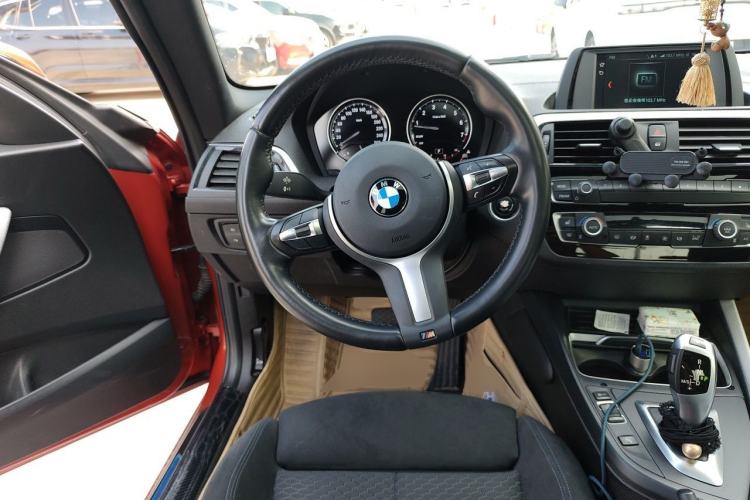 Used BMW 2 Series 2018 225i M Sport Steering Wheel
