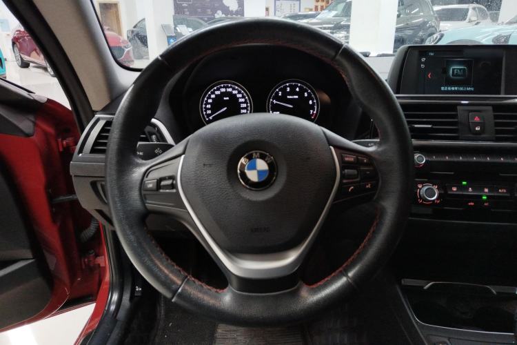 Used BMW 2 Series 2018 220i Sport Design Package Steering Wheel