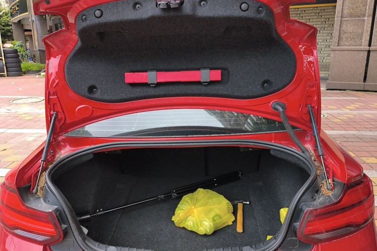 Used BMW 2 Series 2018 220i Sport Design Package Trunk