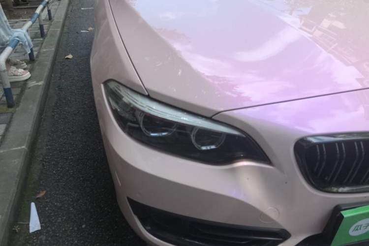 Used BMW 2 Series 2018 220i Convertible Coupe Sports Design Package Right Front Headlight