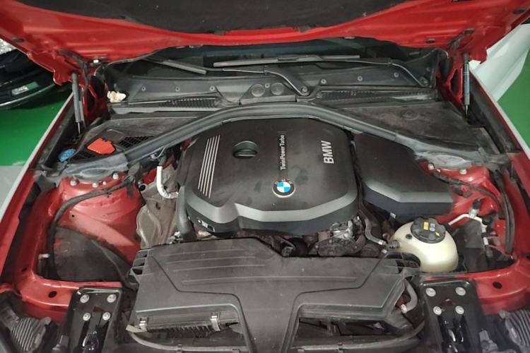 Used BMW 2 Series 2018 220i Sport Design Package Engine Bay