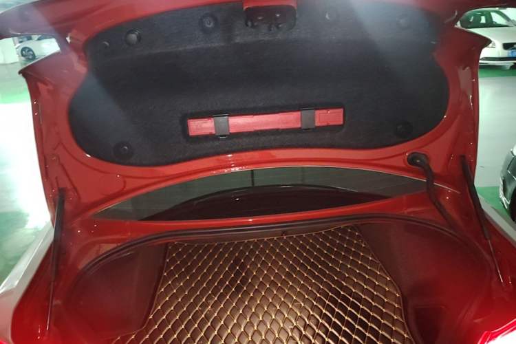 Used BMW 2 Series 2018 220i Sport Design Package Trunk