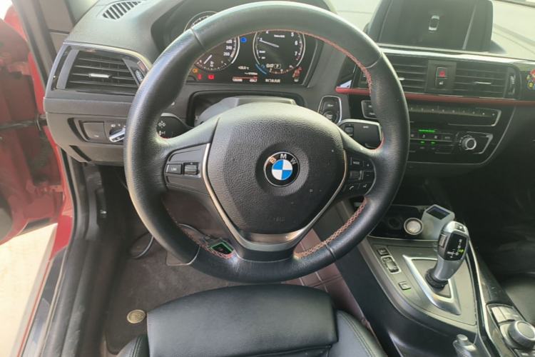 Used BMW 2 Series 2018 220i Convertible Coupe Sports Design Package Steering Wheel