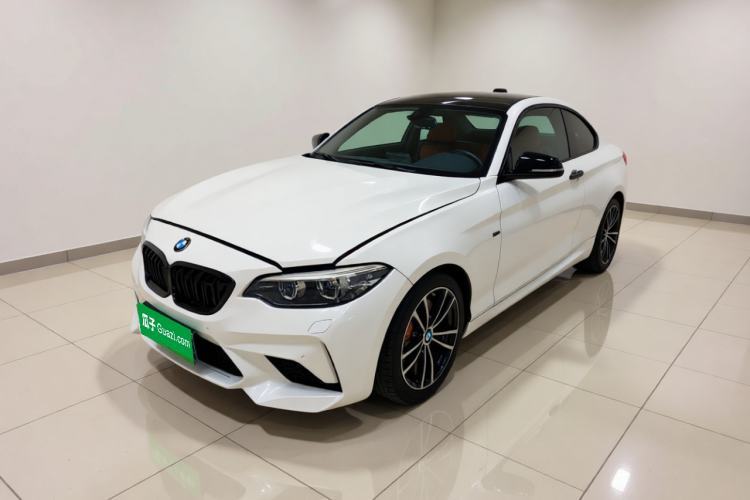Used BMW 2 Series 2018 220i Sport Design Package Guazi used car, China used car export, Used car for sale, Used BMW cars, Cheapest cars for sale