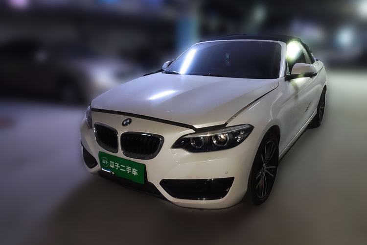 BMW 2 Series 2018 220i Convertible Coupe Sports Design Package usado Guazi used car, China used car export, Used car for sale, Used  cars, Cheapest cars for sale