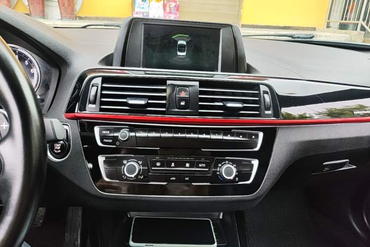 Used BMW 2 Series 2018 220i Convertible Coupe Sports Design Package Audio And AC Panel