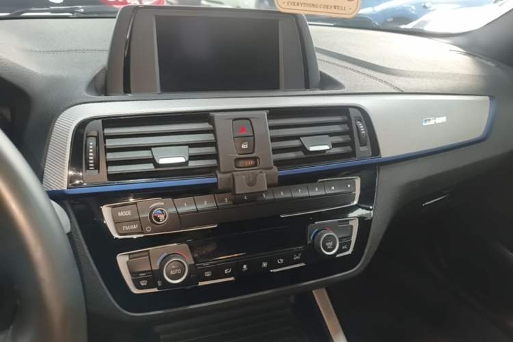 Used BMW 2 Series 2018 225i Convertible Coupe M Sport Edition Audio And AC Panel