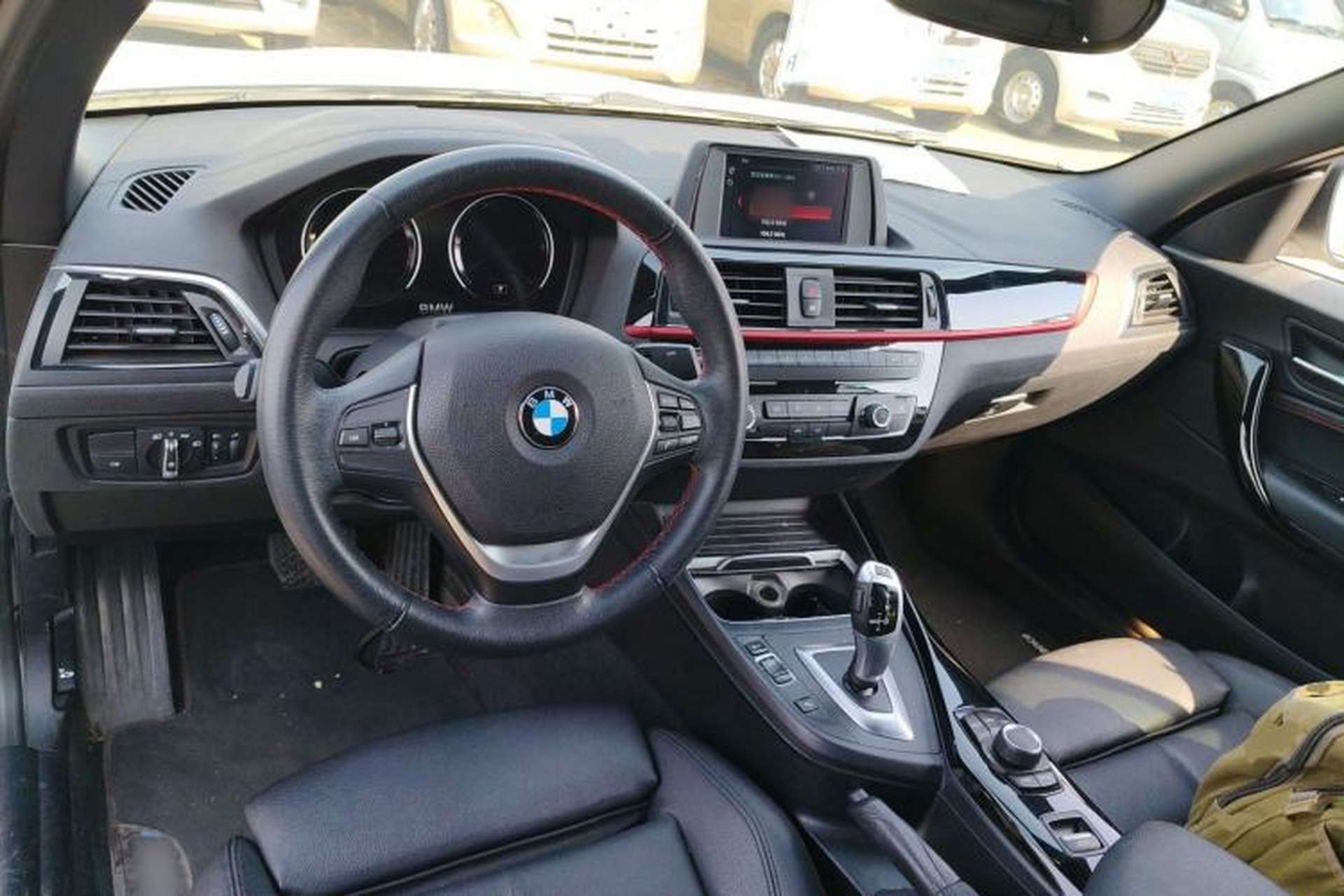 Used BMW 2 Series 2018 220i Convertible Coupe Sports Design Package Center Console
