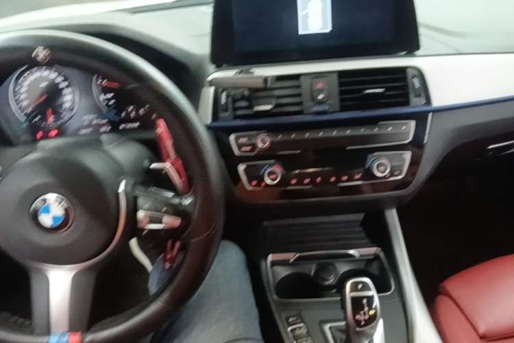 Used BMW 2 Series 2018 225i Convertible Coupe Luxury Model M Sport Package Center Console
