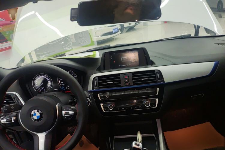 Used BMW 2 Series 2018 225i Convertible Coupe M Sport Edition Center Console