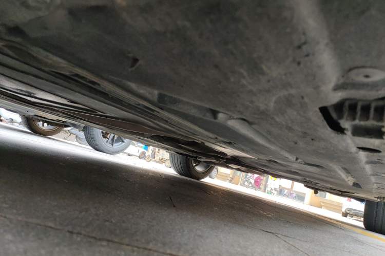 Used BMW 2 Series 2018 220i Sport Design Package Chassis Front Left