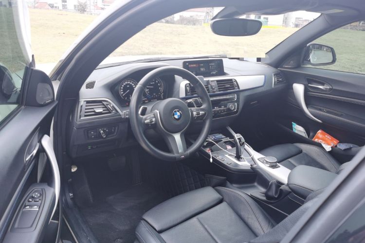 Used BMW 2 Series 2018 225i Luxury Model with M Sport Package Driver Seat