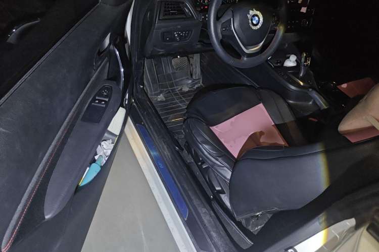 Used BMW 2 Series 2018 220i Sport Design Package Driver Seat