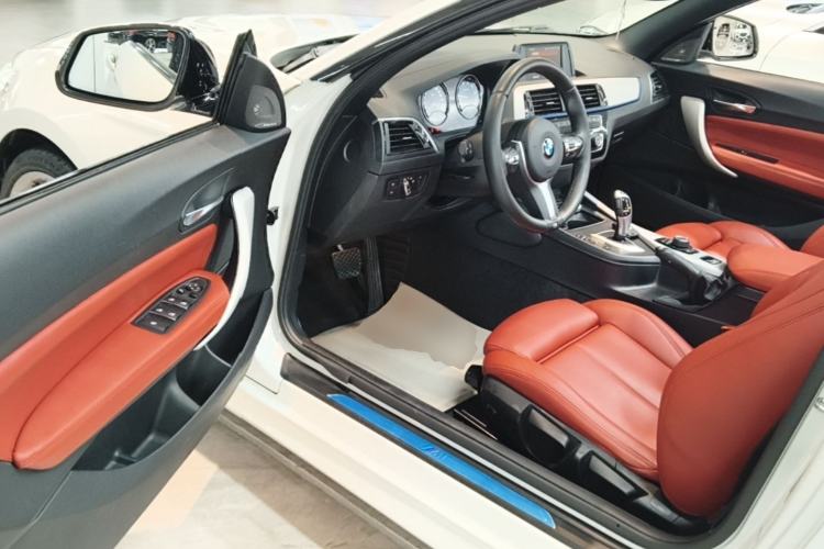 Used BMW 2 Series 2018 225i Convertible Coupe M Sport Edition Driver Seat