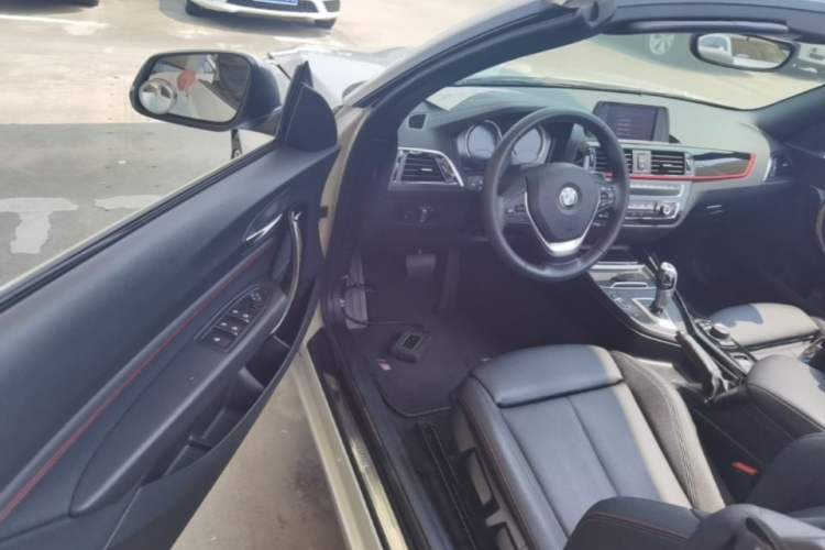 Used BMW 2 Series 2018 220i Convertible Coupe Sports Design Package Driver Seat