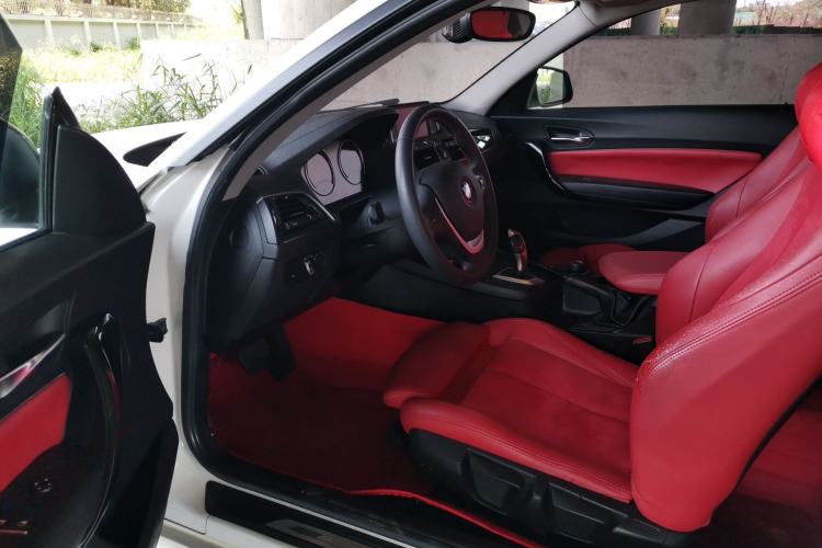 Used BMW 2 Series 2018 220i Sport Design Package Driver Seat