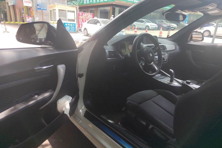 Used BMW 2 Series 2018 225i M Sport Driver Seat