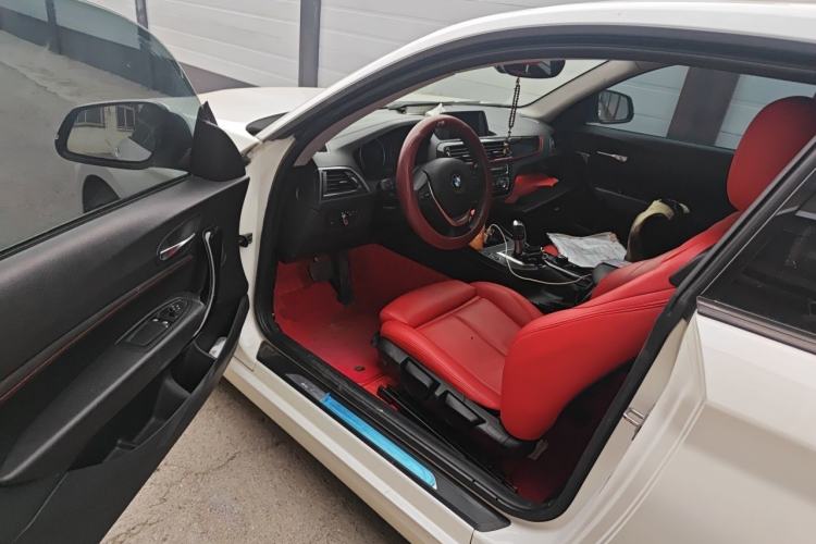 Used BMW 2 Series 2018 220i Sport Design Package Driver Seat