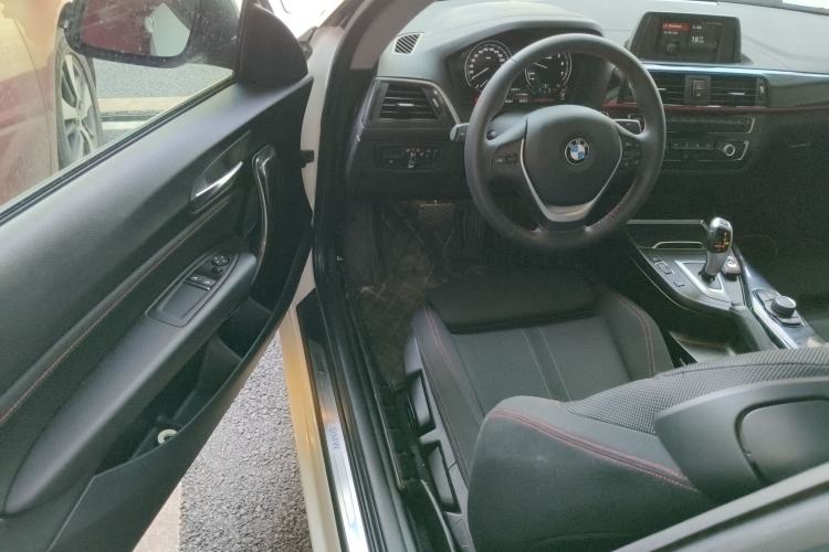 Used BMW 2 Series 2018 220i Sport Design Package Driver Seat