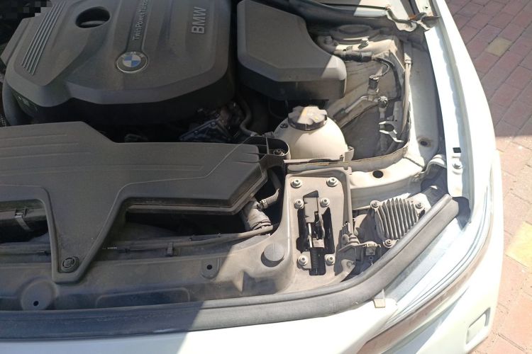 Used BMW 2 Series 2018 220i Sport Design Package Engine Bay Left