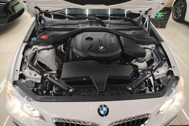 Used BMW 2 Series 2018 220i Convertible Coupe Sports Design Package Engine Bay