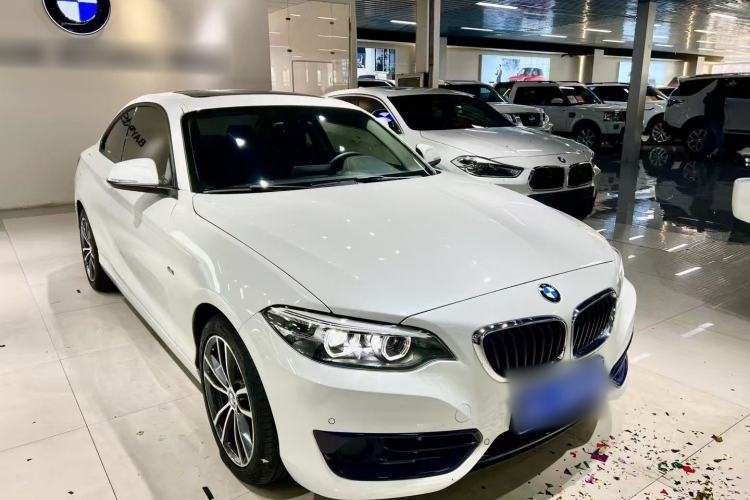 Used BMW 2 Series 2018 220i Sport Design Package Exterior 1