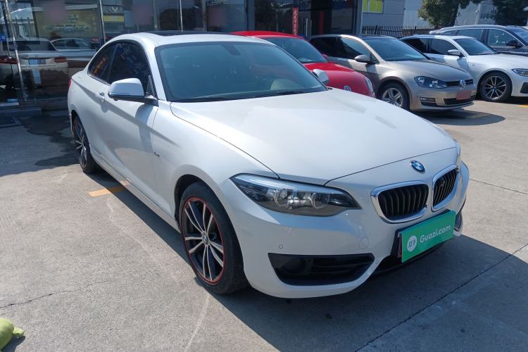 Used BMW 2 Series 2018 220i Sport Design Package Exterior 1