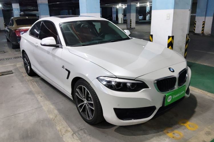 Used BMW 2 Series 2018 220i Sport Design Package Exterior 1
