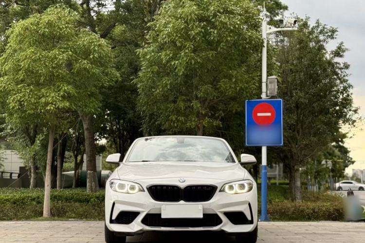 Used BMW 2 Series 2018 220i Convertible Coupe Sports Design Package Exterior 1