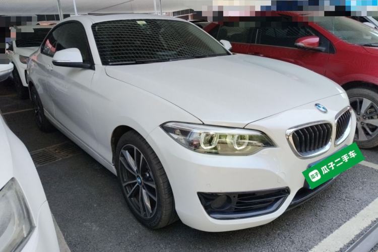 Used BMW 2 Series 2018 220i Sport Design Package Exterior 1