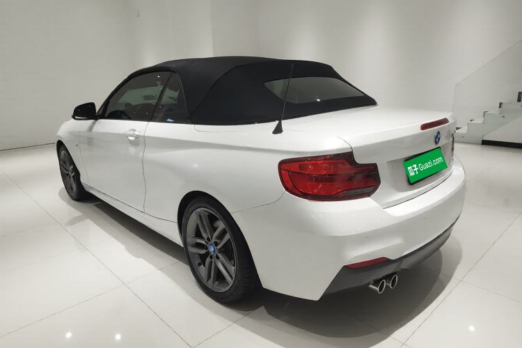 Used BMW 2 Series 2018 225i Convertible Coupe M Sport Edition Exterior 2