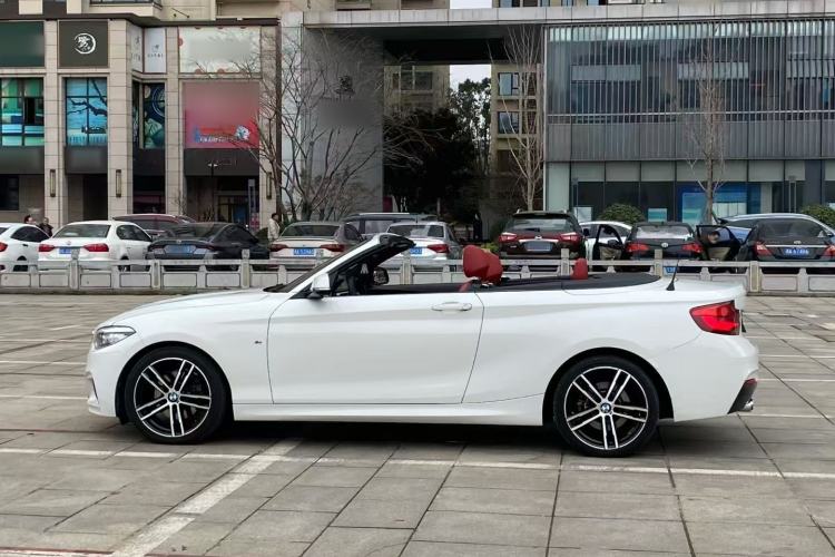 Used BMW 2 Series 2018 225i Convertible Coupe Luxury Model M Sport Package Exterior 2
