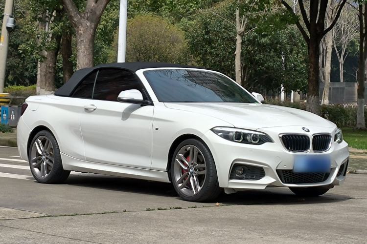 Used BMW 2 Series 2018 225i Convertible Coupe M Sport Edition Exterior 2