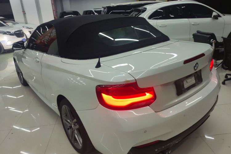 Used BMW 2 Series 2018 225i Convertible Coupe M Sport Edition Exterior 2