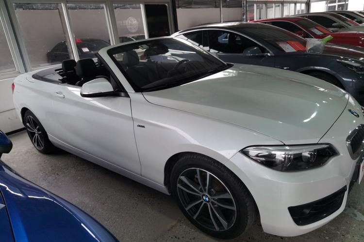 Used BMW 2 Series 2018 220i Convertible Coupe Sports Design Package Exterior 2