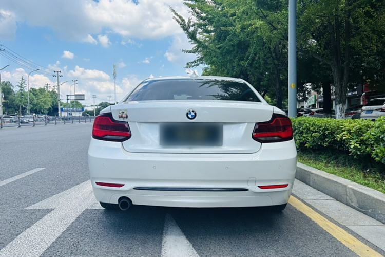 Used BMW 2 Series 2018 220i Sport Design Package Exterior 3