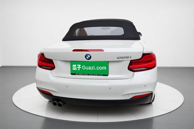 Used BMW 2 Series 2018 225i Convertible Coupe M Sport Edition Exterior 4
