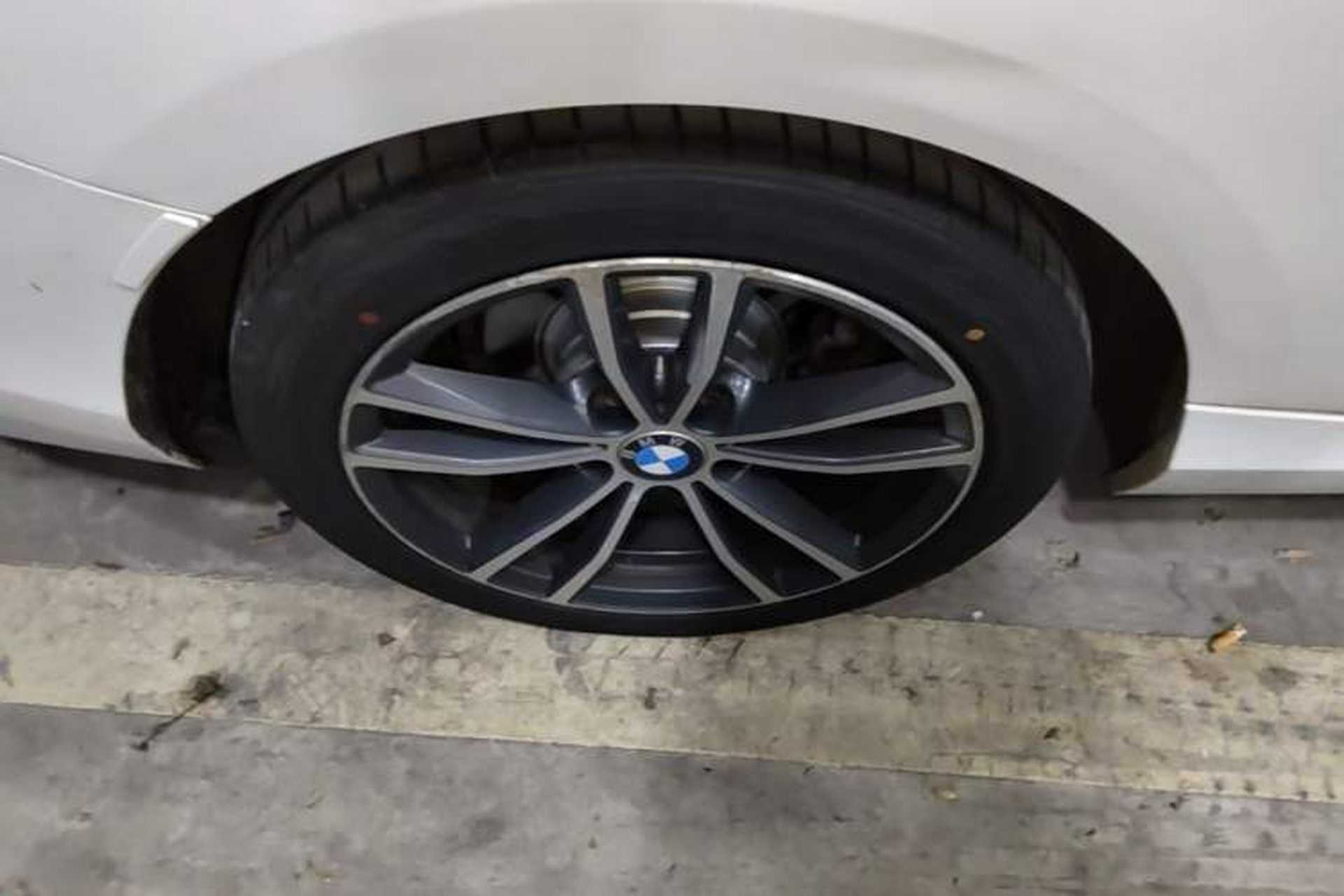 Used BMW 2 Series 2018 220i Sport Design Package Exterior 5