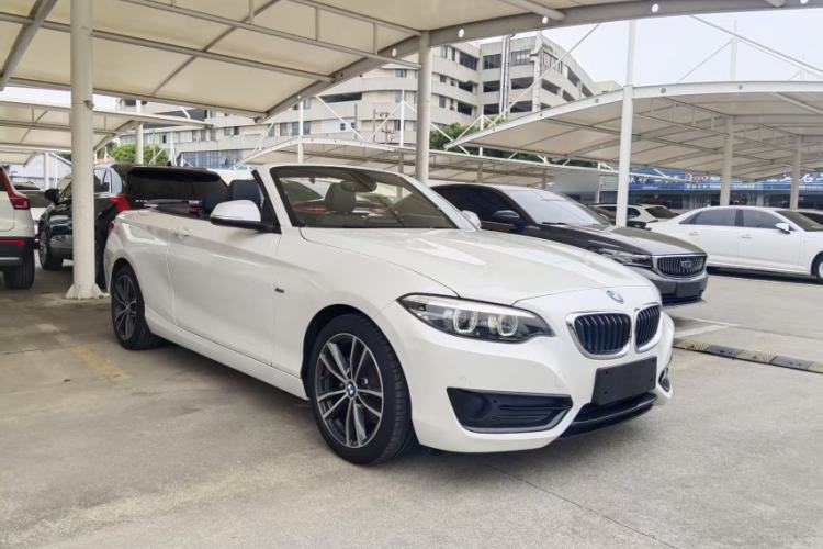 Used BMW 2 Series 2018 220i Convertible Coupe Sports Design Package Exterior 8