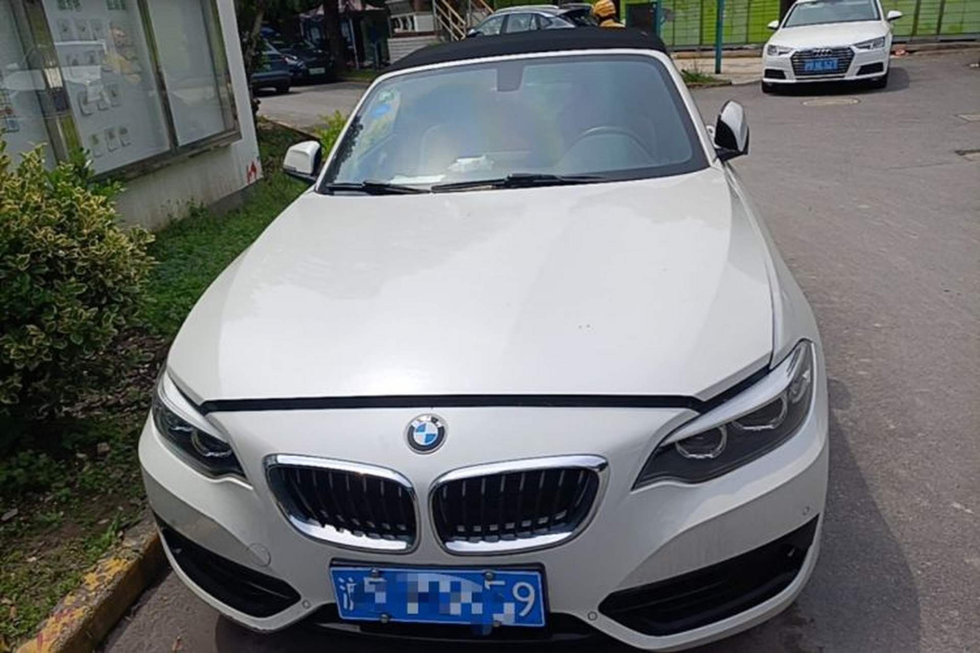 Used BMW 2 Series 2018 220i Convertible Coupe Sports Design Package Front