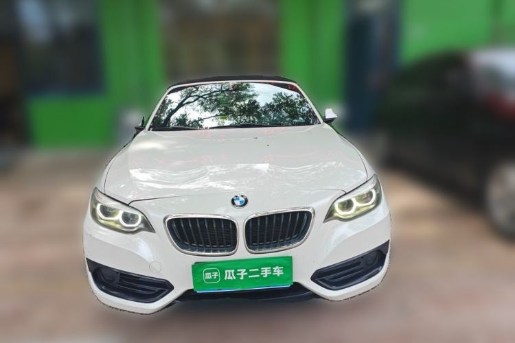 Used BMW 2 Series 2018 220i Convertible Coupe Sports Design Package Front
