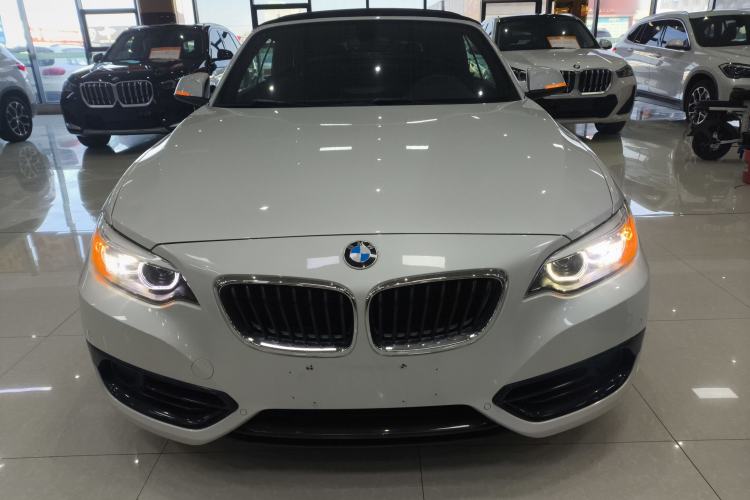 Used BMW 2 Series 2018 220i Convertible Coupe Sports Design Package Front