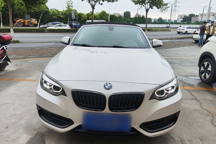 Used BMW 2 Series 2018 220i Convertible Coupe Sports Design Package Front