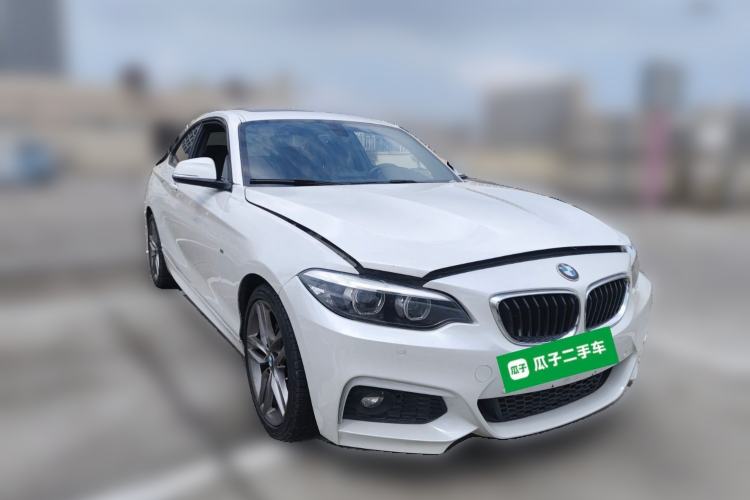 Used BMW 2 Series 2018 225i M Sport Front Right 45 Deg