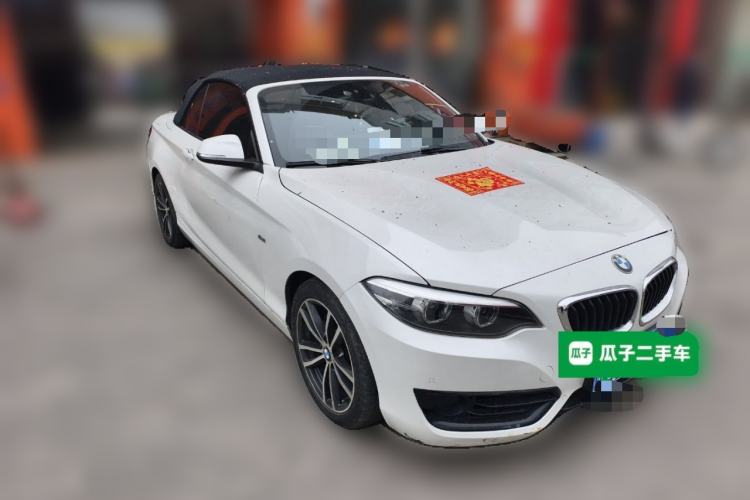 Used BMW 2 Series 2018 220i Convertible Coupe Sports Design Package Front Right 45 Deg