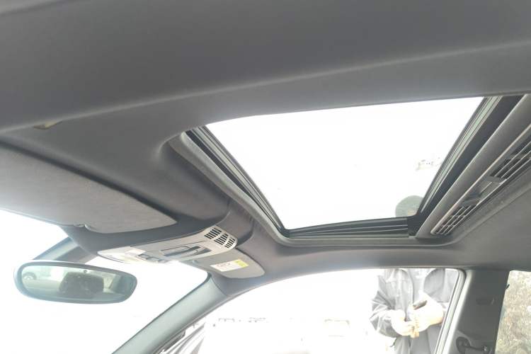 Used BMW 2 Series 2018 225i M Sport Headliner
