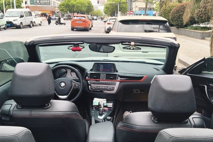 Used BMW 2 Series 2018 220i Convertible Coupe Sports Design Package Headliner